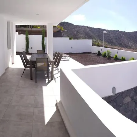 New Luxury For Your Holiday!!! Villa Costa Adeje (Tenerife)